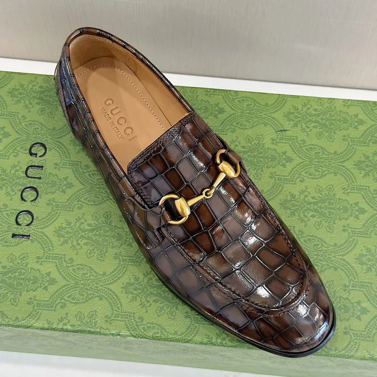 Gucci Shoe 